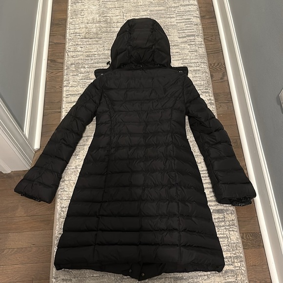 Moncler down jacket - Picture 9 of 14
